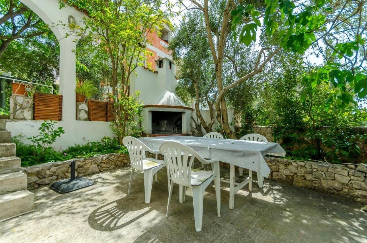 Apartments Doria - 20M From Beach Trogir Exterior photo